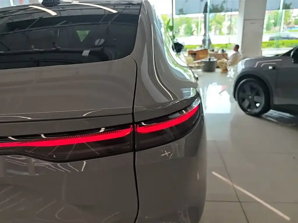 NIO EC7 — фото 5