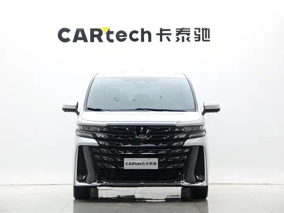 Toyota Vellfire — фото 9