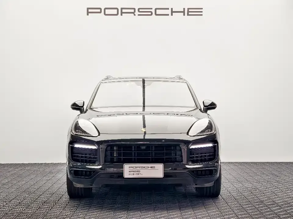 Porsche Cayenne — фото 6