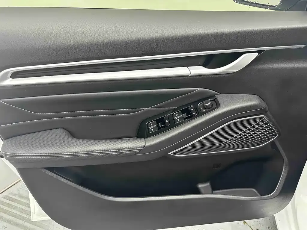 Geely Emgrand 2023 из CN, фото 10