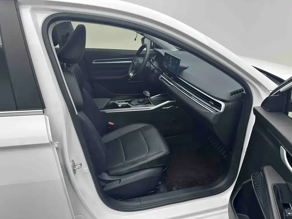 Geely Emgrand 2023 из CN, фото 7