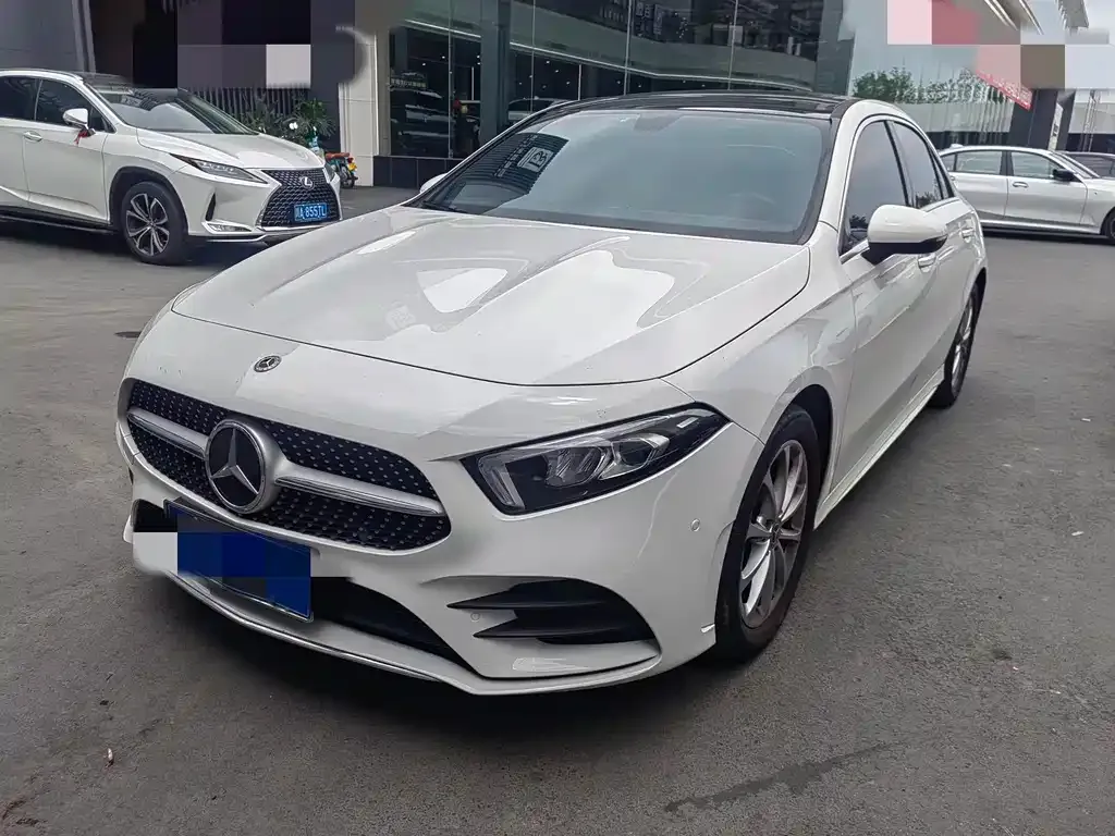Mercedes-Benz A-Class — фото 1