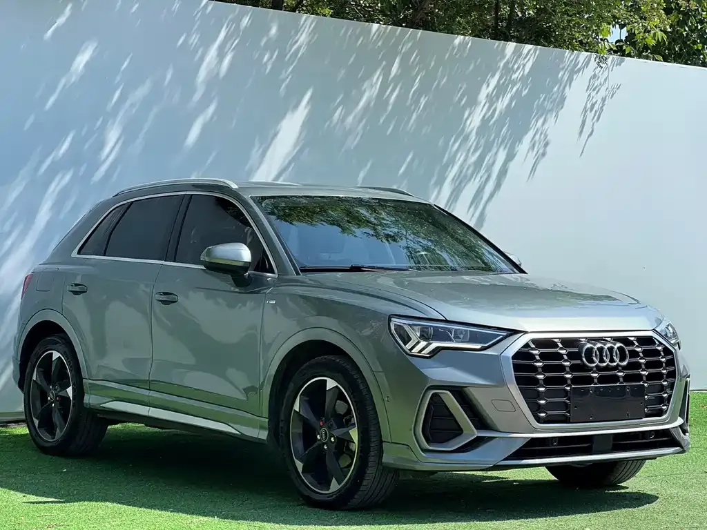 Audi Q3 — фото 2