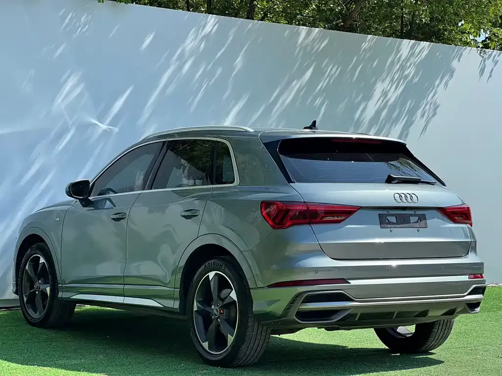 Audi Q3 — фото 3