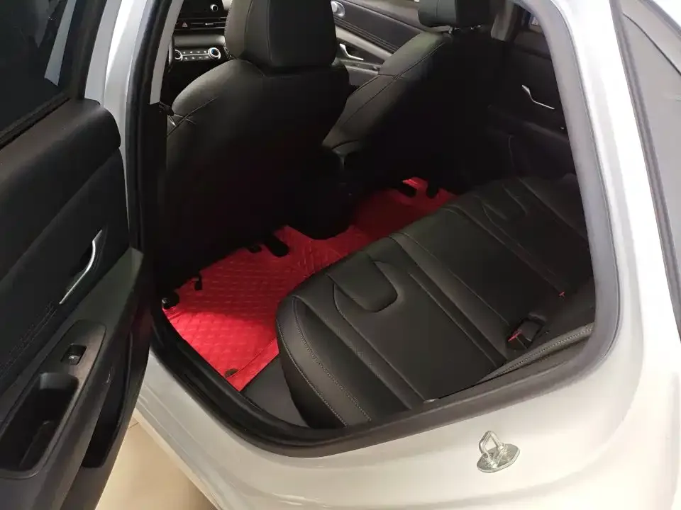 Hyundai Elantra 2022 из CN, фото 2