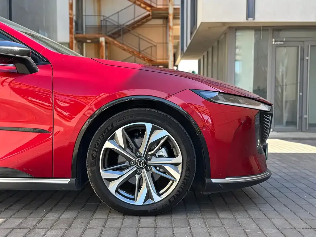 Mazda EZ-6 2024 из CN, фото 3