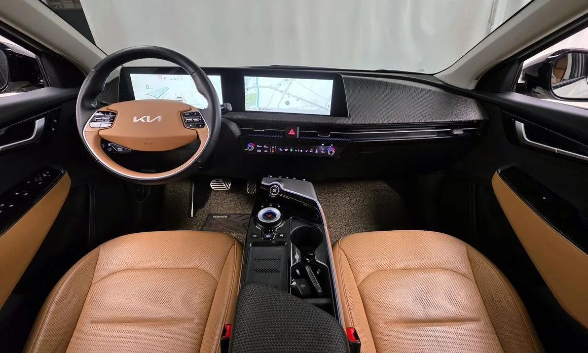 Kia EV6 2023 из KR, фото 8
