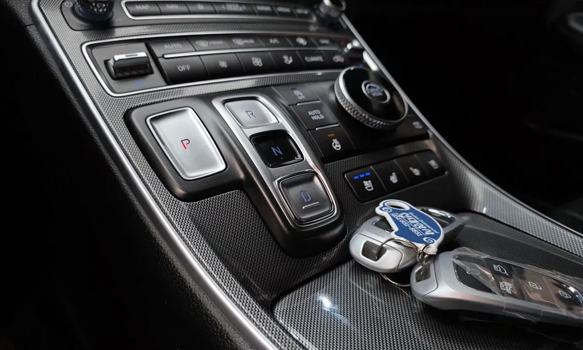 Hyundai Santafe — фото 9