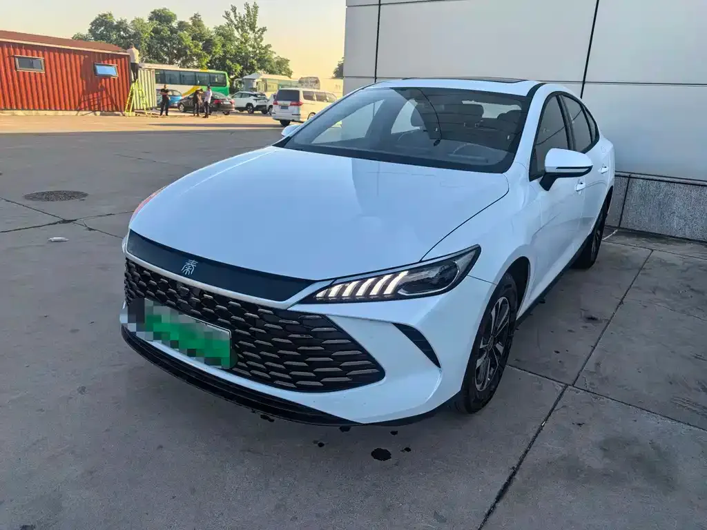 BYD Qin PLUS — фото 1