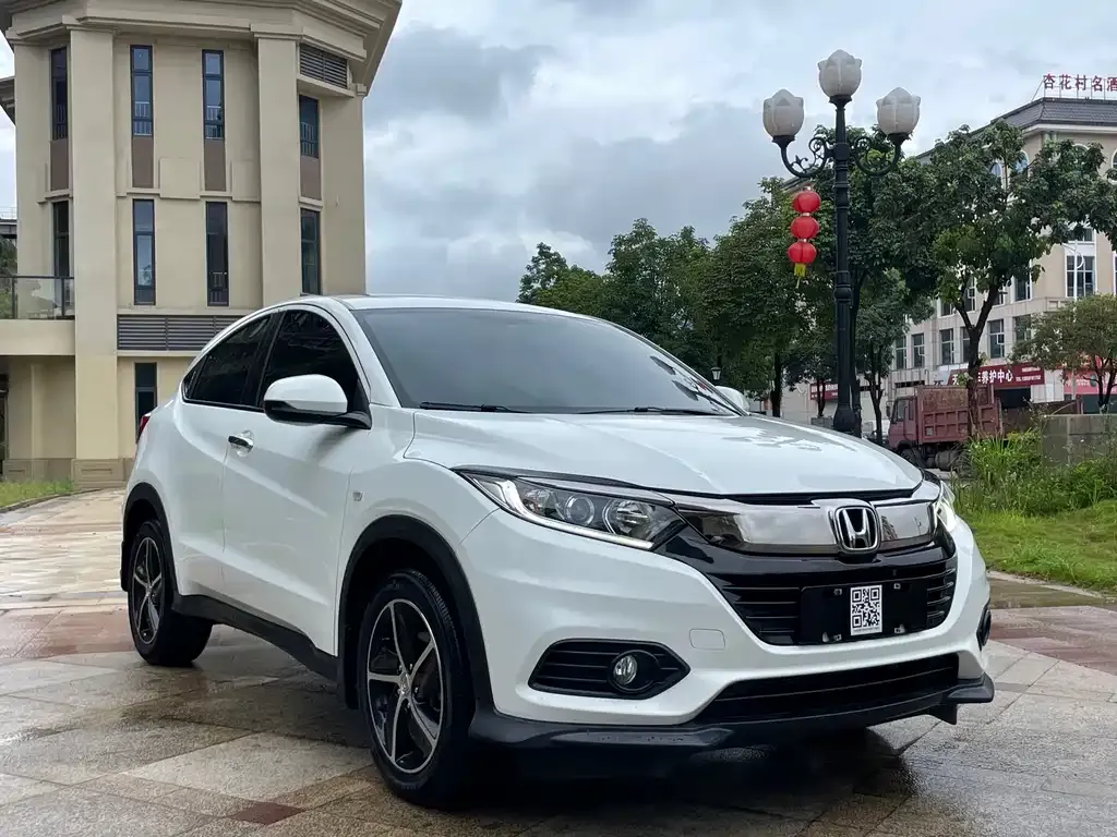 Honda Vezel — фото 4