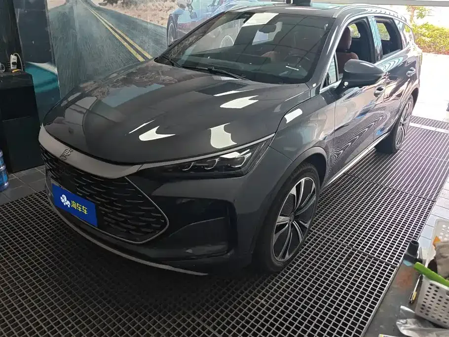 BYD Tang New Energy — фото 1