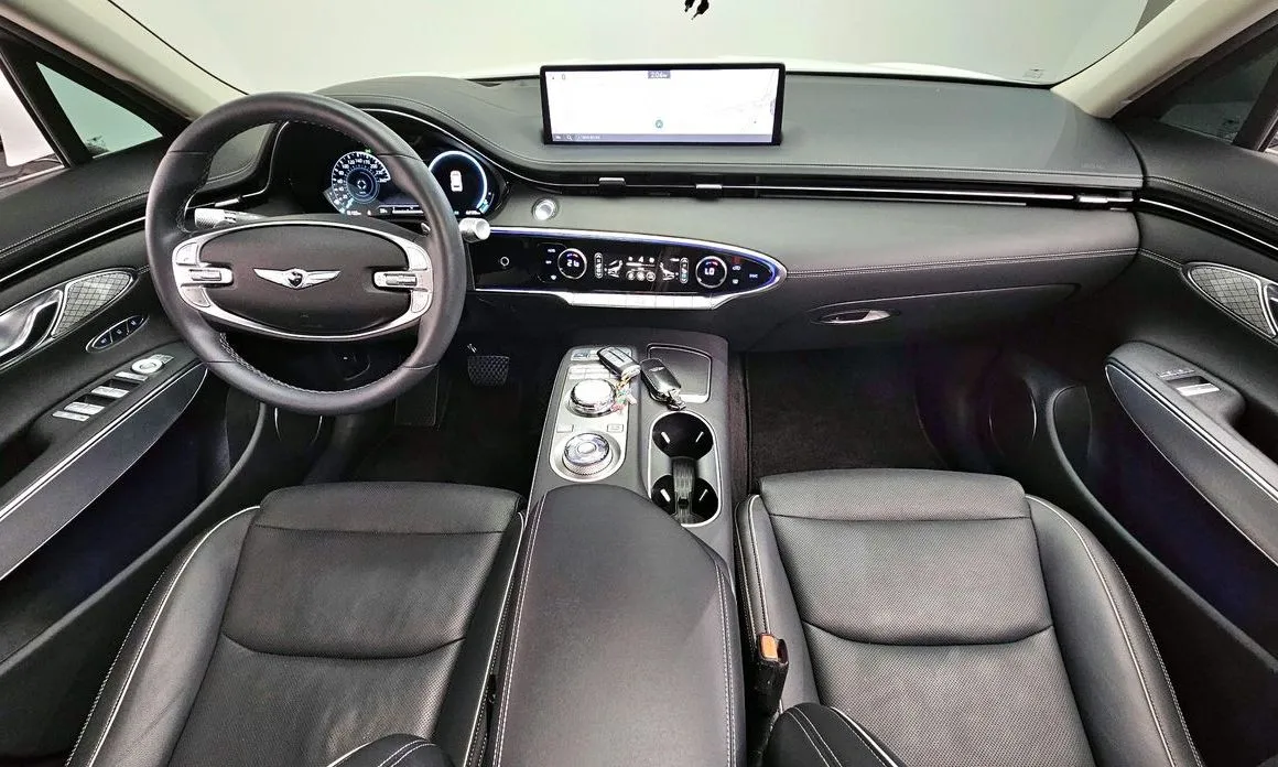 Genesis GV70 — фото 9