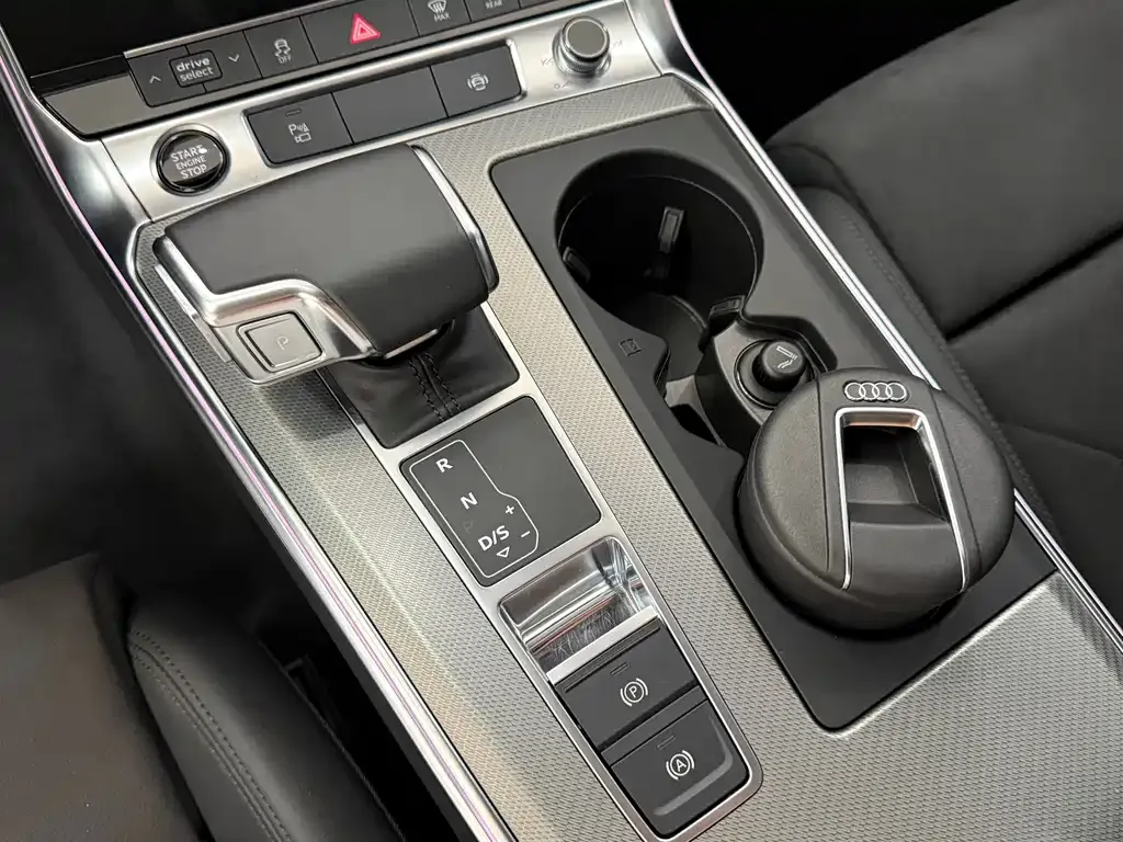 Audi A6 (Import) 2022 из CN, фото 6
