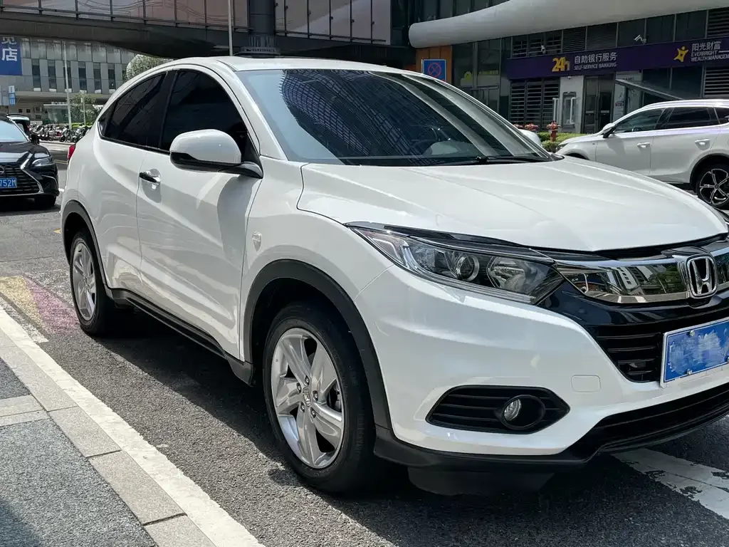 Honda Vezel 2023 из CN, фото 5