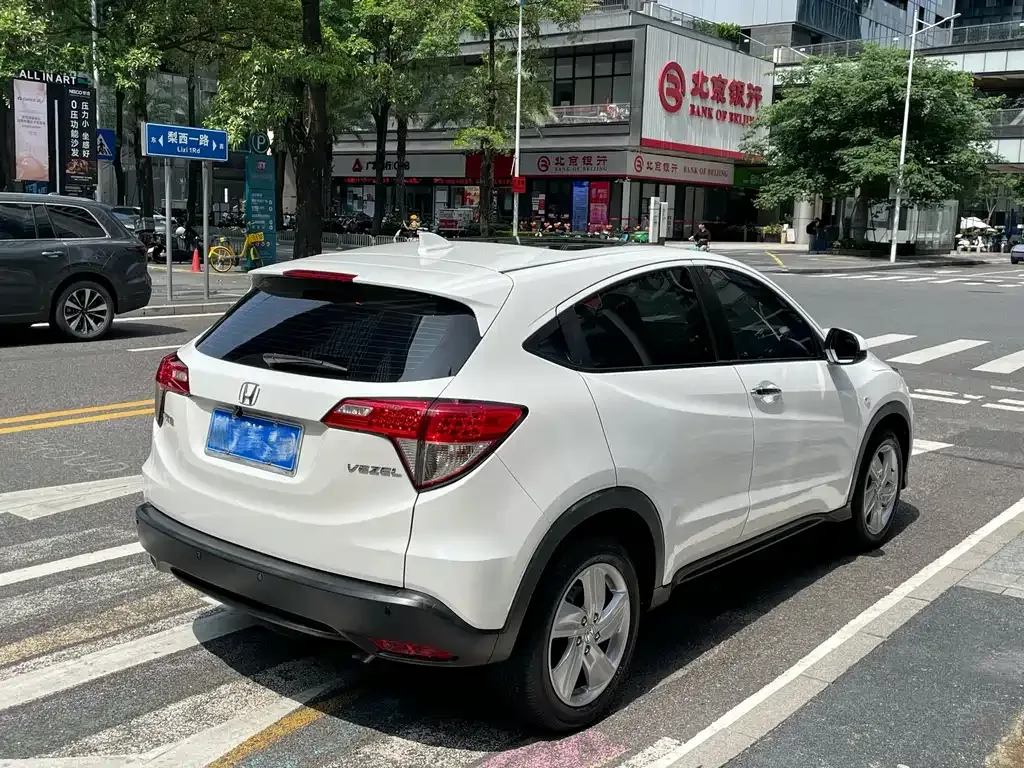 Honda Vezel 2023 из CN, фото 7