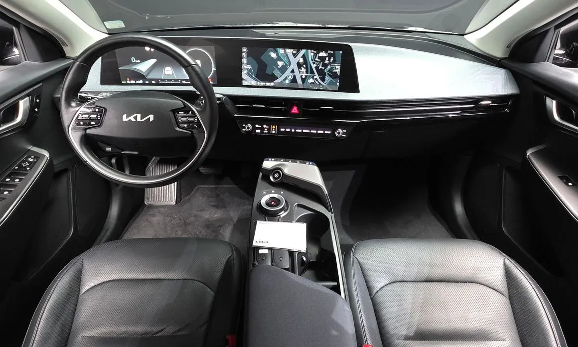 Kia EV6 — фото 6