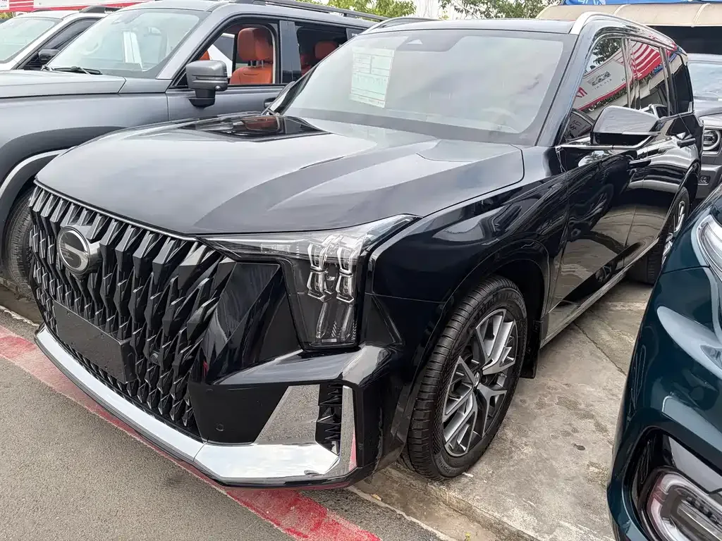 GAC Motor Trumpchi GS8 — фото 1