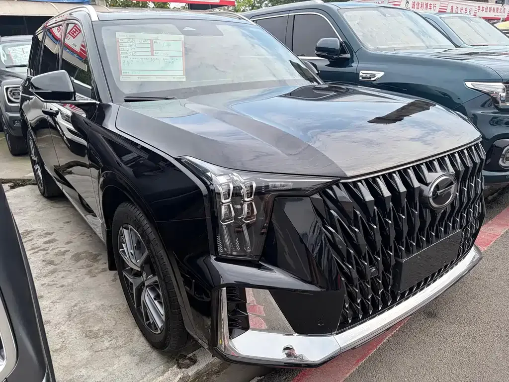 GAC Motor Trumpchi GS8 — фото 5