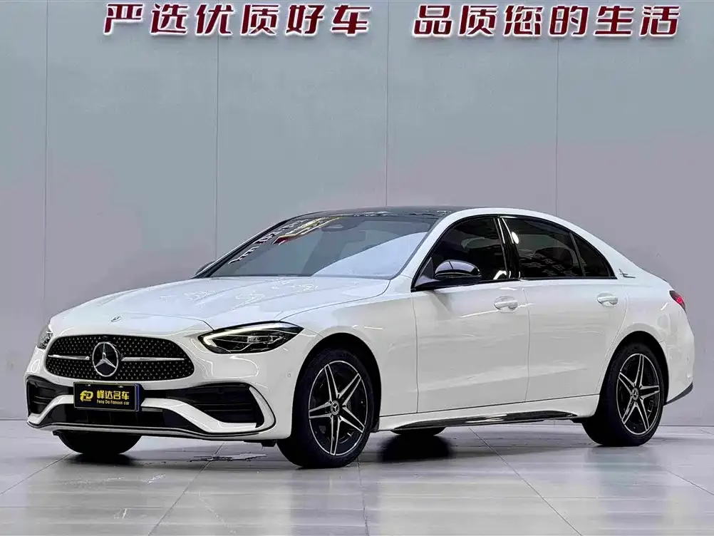 Mercedes-Benz C-Class — фото 1