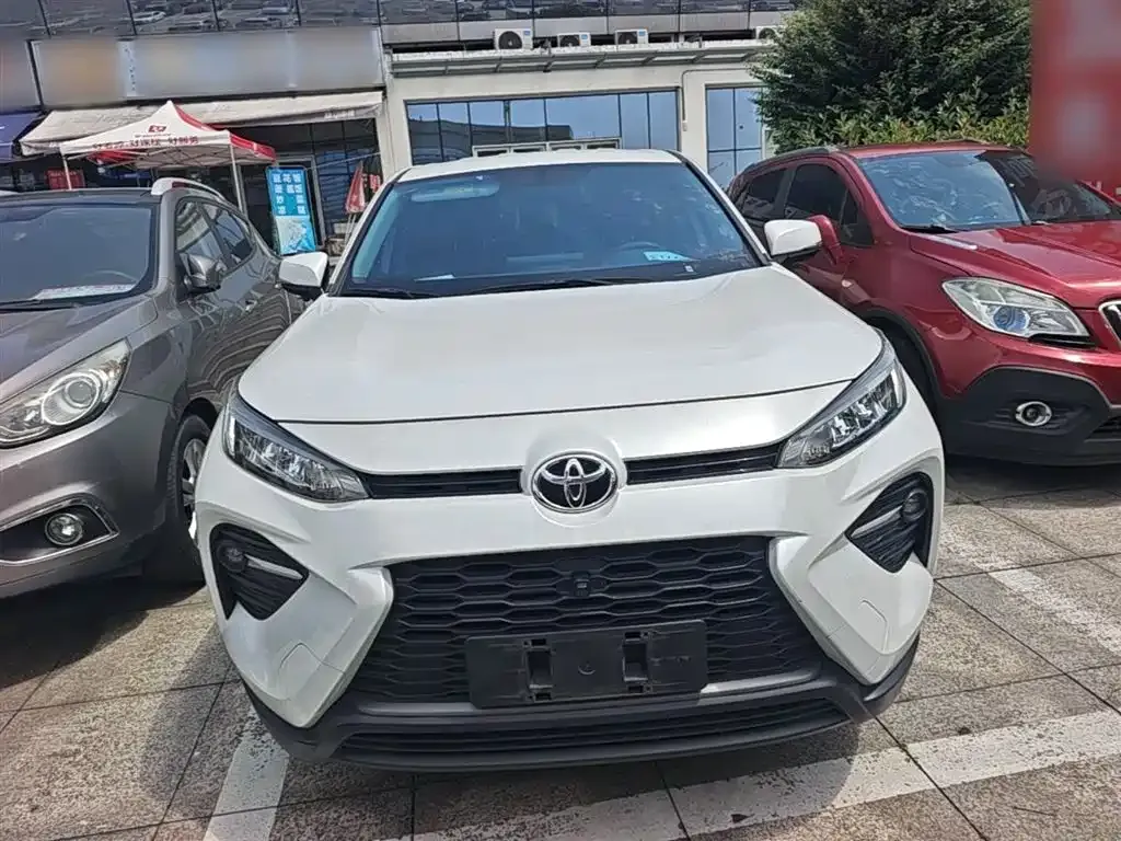 Toyota Wildlander 2023 из CN, фото 2