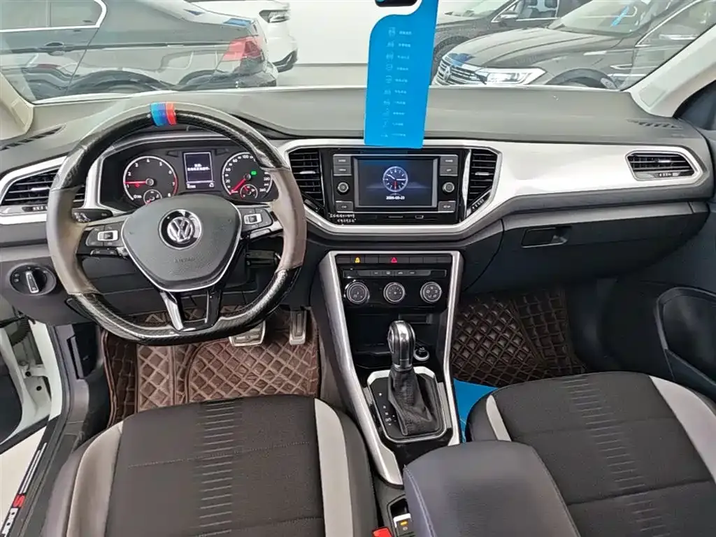 Volkswagen T-Roc 2021 из CN, фото 10