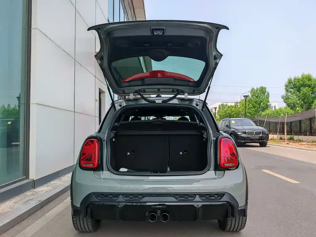 MINI Cooper (3-door) — фото 10