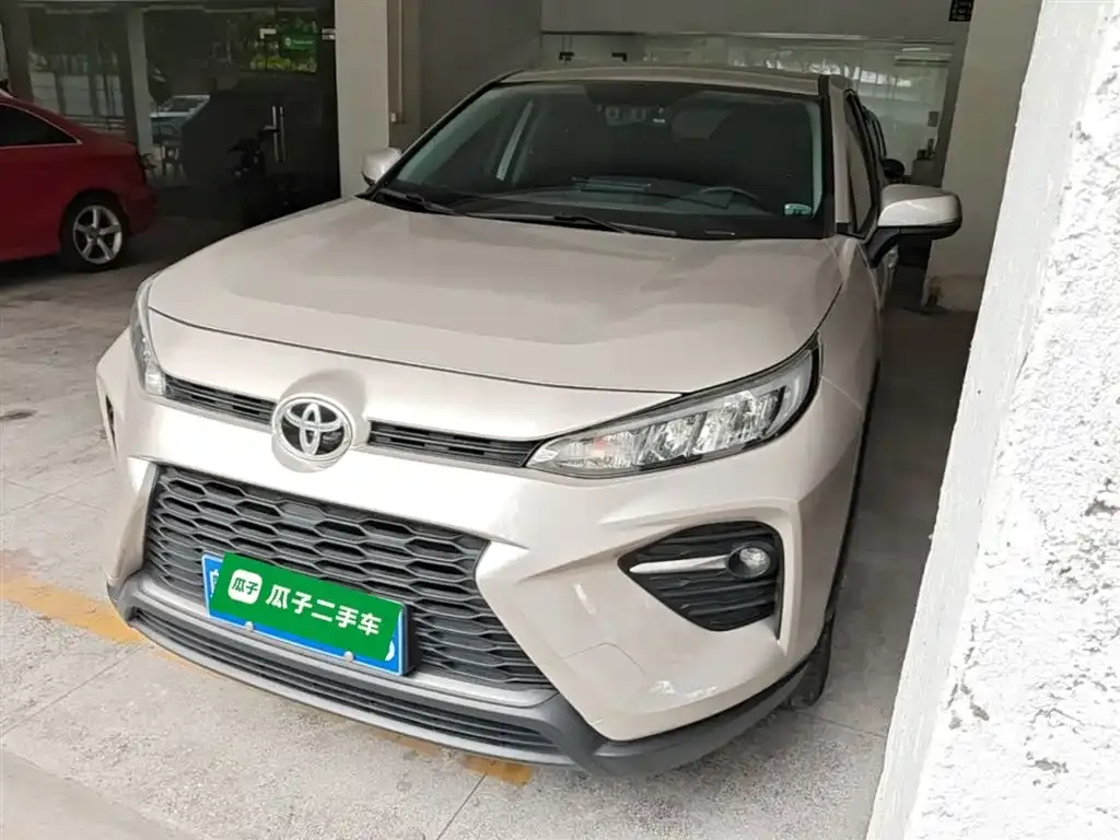 Toyota Wildlander — фото 4