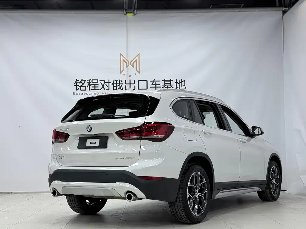 BMW X1 — фото 4