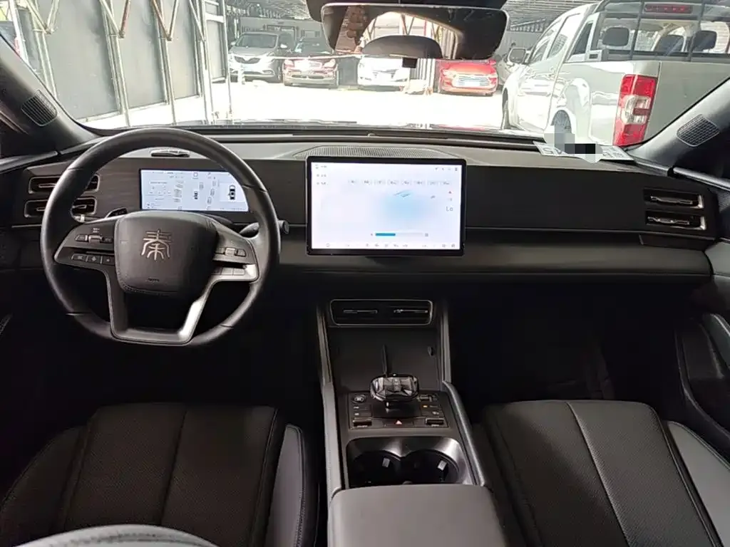BYD Qin L — фото 8