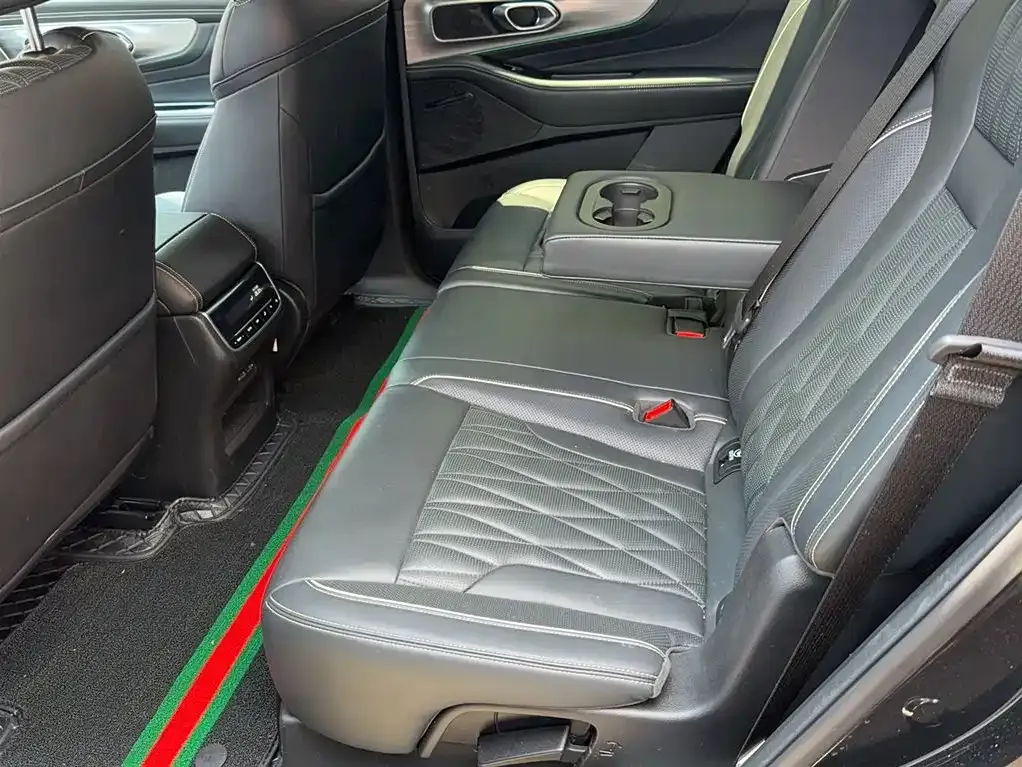 GAC Motor Trumpchi GS8 — фото 9