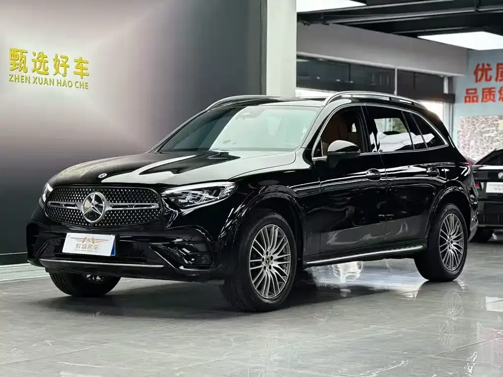 Mercedes-Benz GLC — фото 1