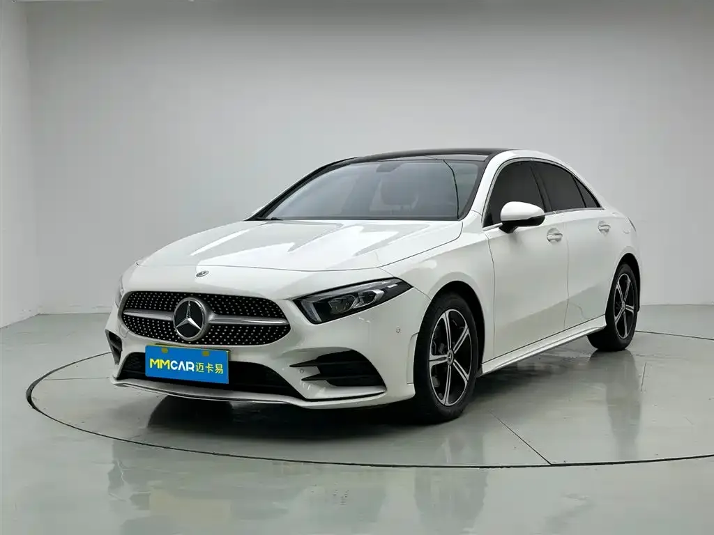 Mercedes-Benz A-Class — фото 1