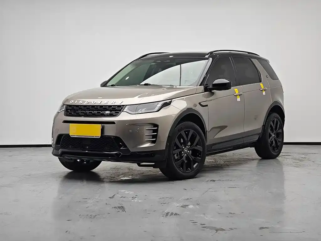 Land Rover Discovery Sport — фото 1
