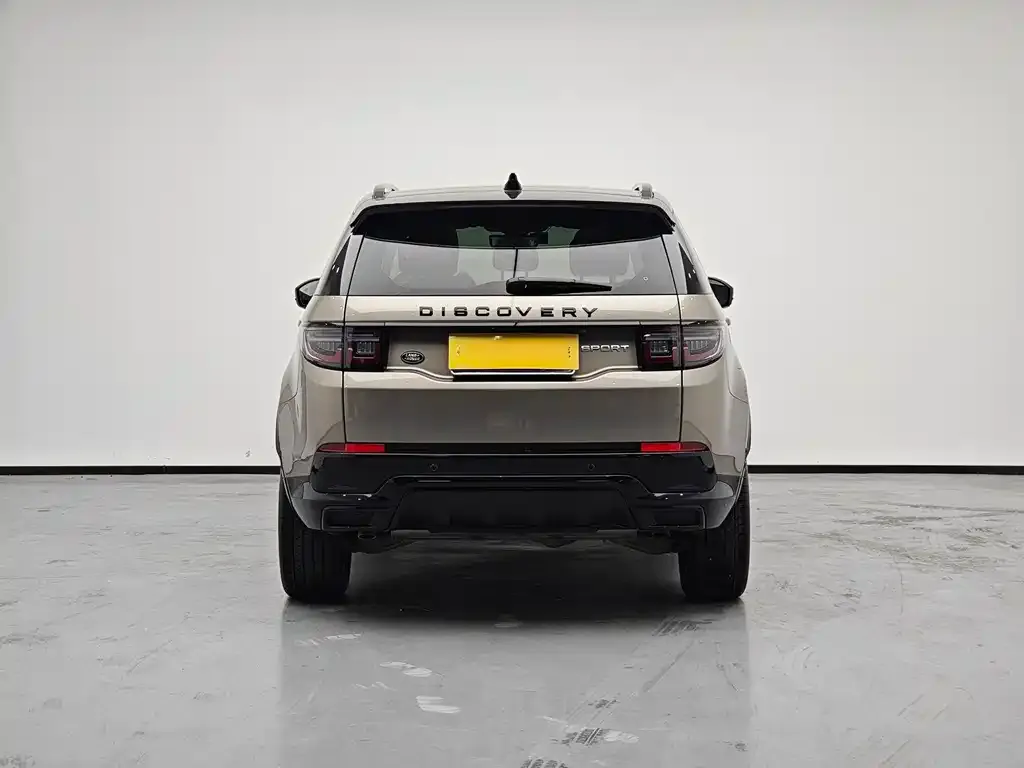 Land Rover Discovery Sport — фото 10