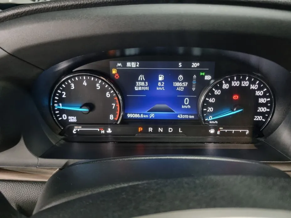 Ford Explorer 2021 из KR, фото 8