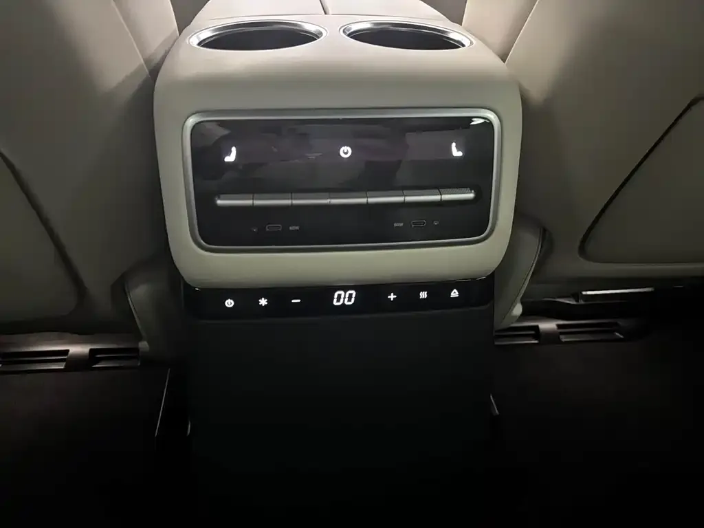 Li Auto L9 2023 из CN, фото 4