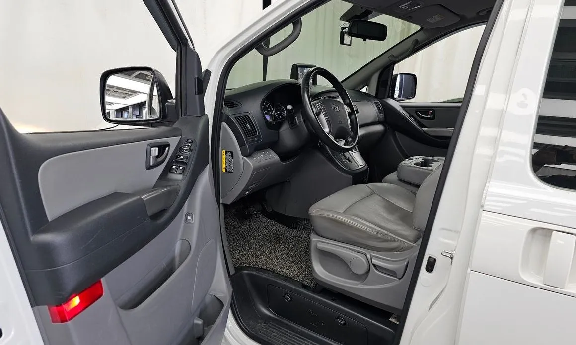 Hyundai Starex 2021 из KR, фото 6