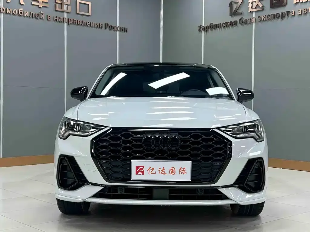 Audi Q3 Sportback 2023 из CN, фото 7