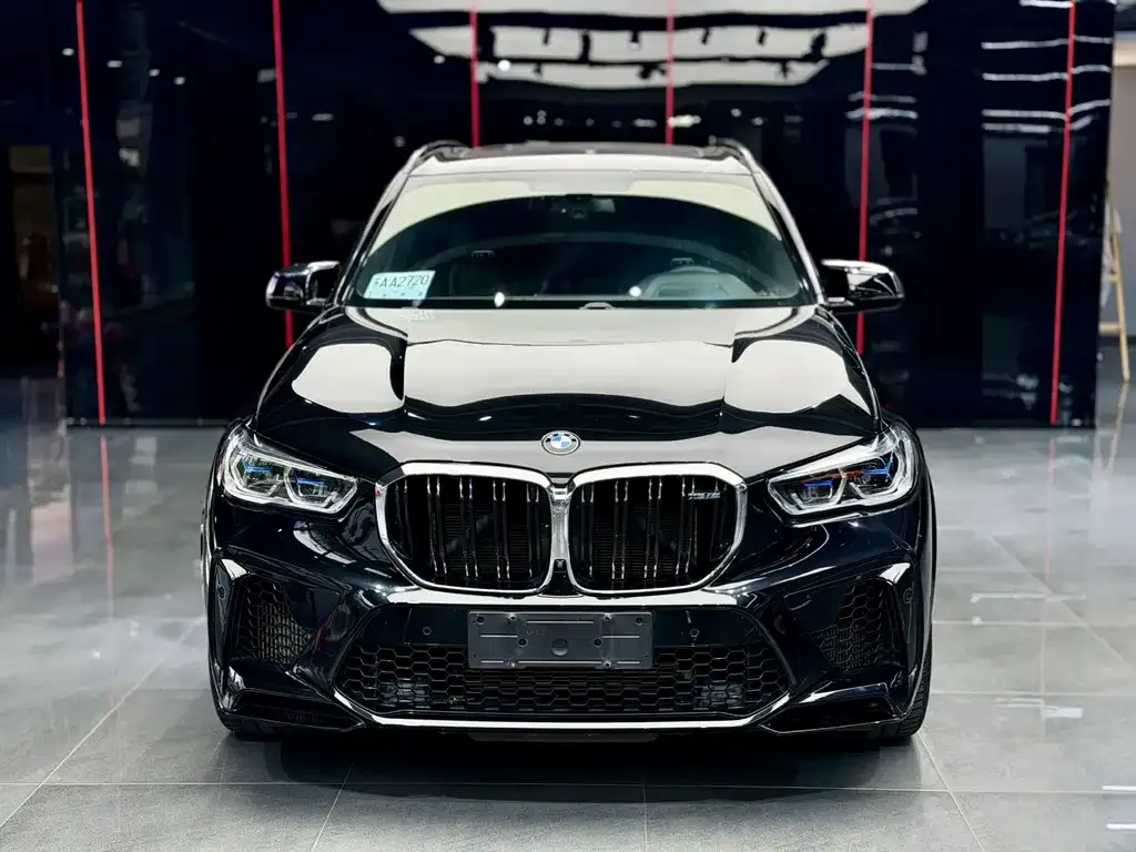 BMW X5 M — фото 9