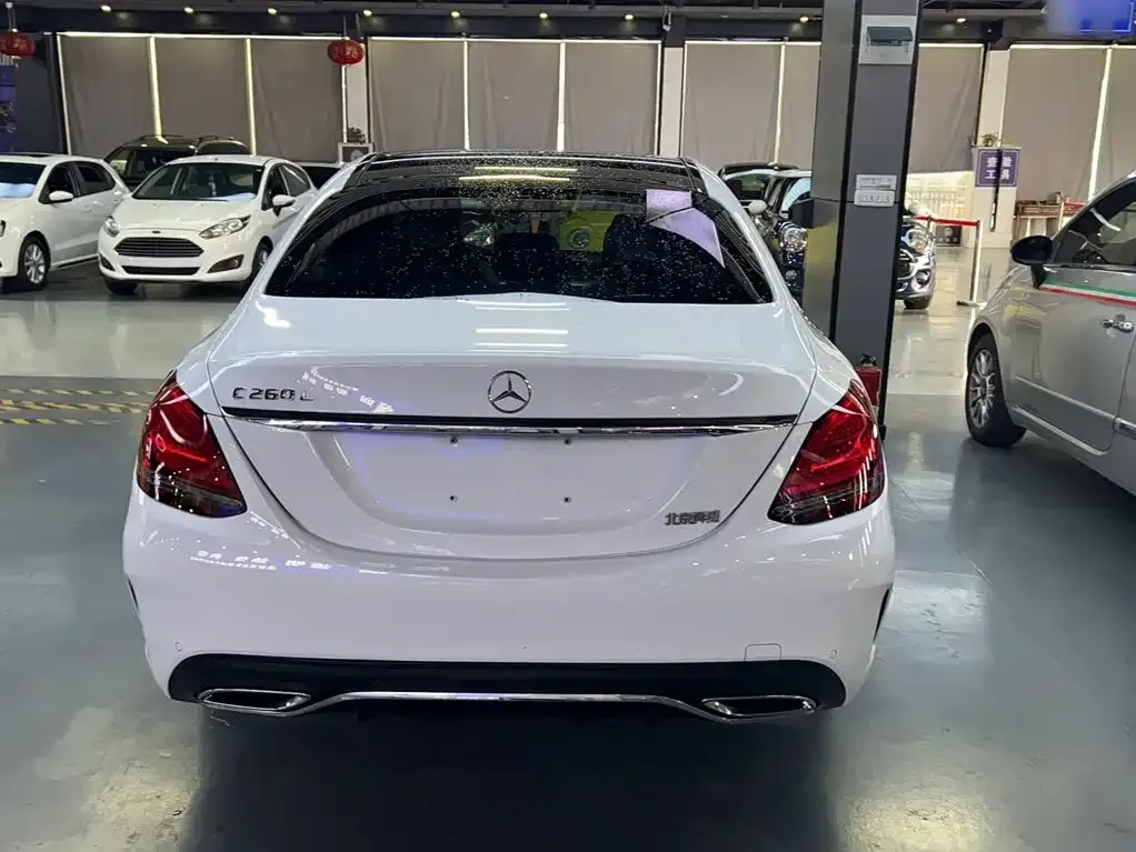 Mercedes-Benz C-Class — фото 10