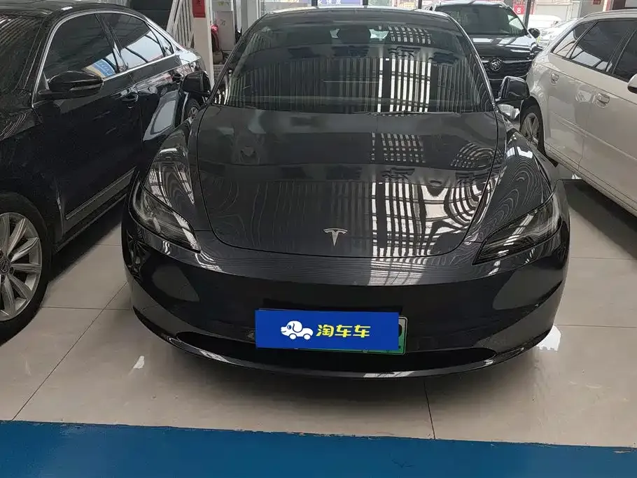 Tesla Model 3 — фото 6