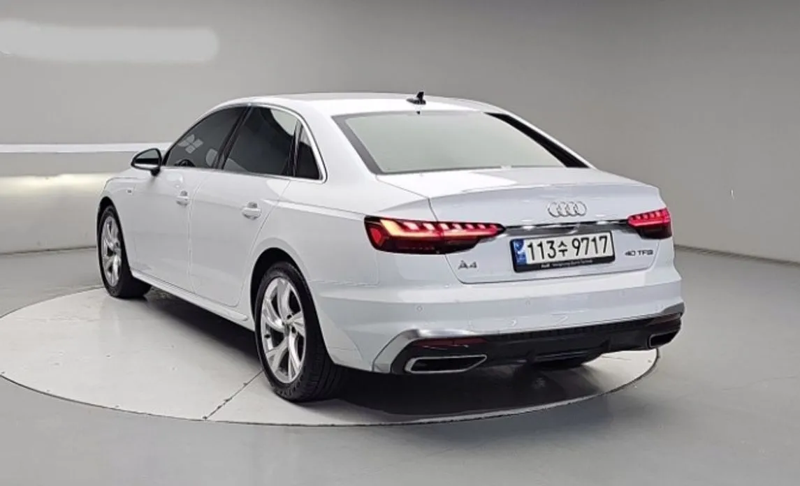 Audi A4 2021 из KR, фото 9