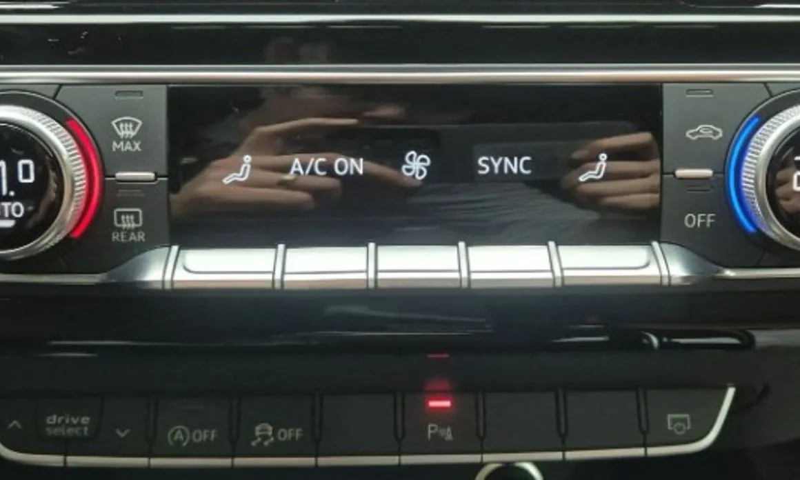 Audi A4 2021 из KR, фото 3