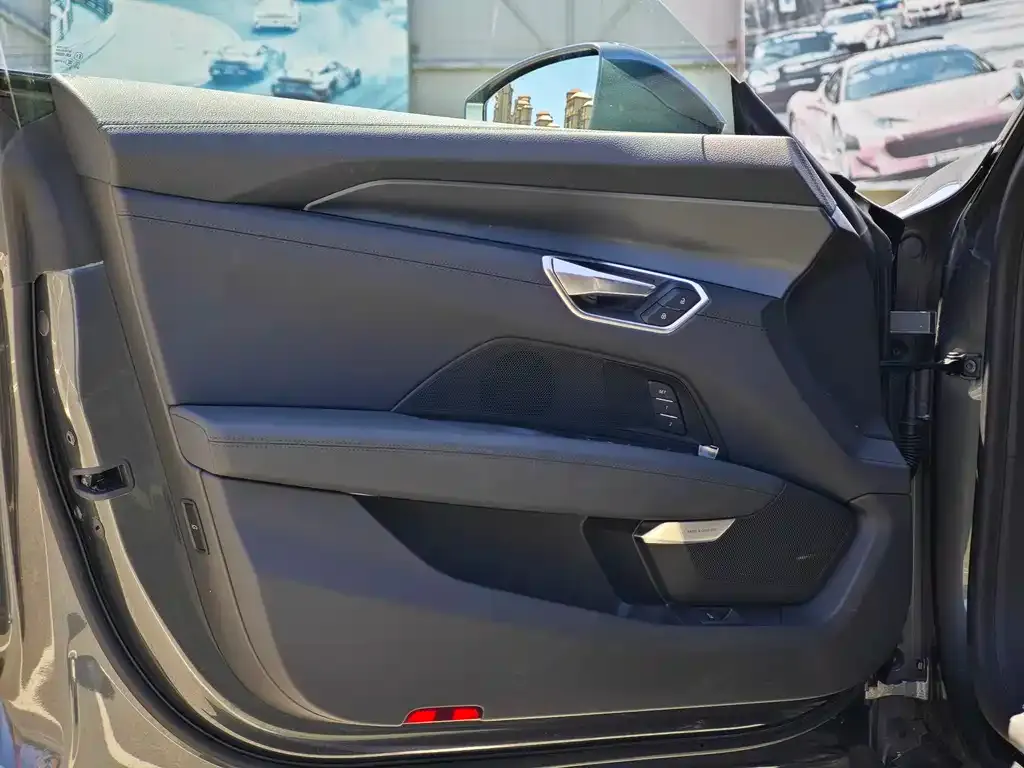 Audi e-tron GT 2024 из CN, фото 5