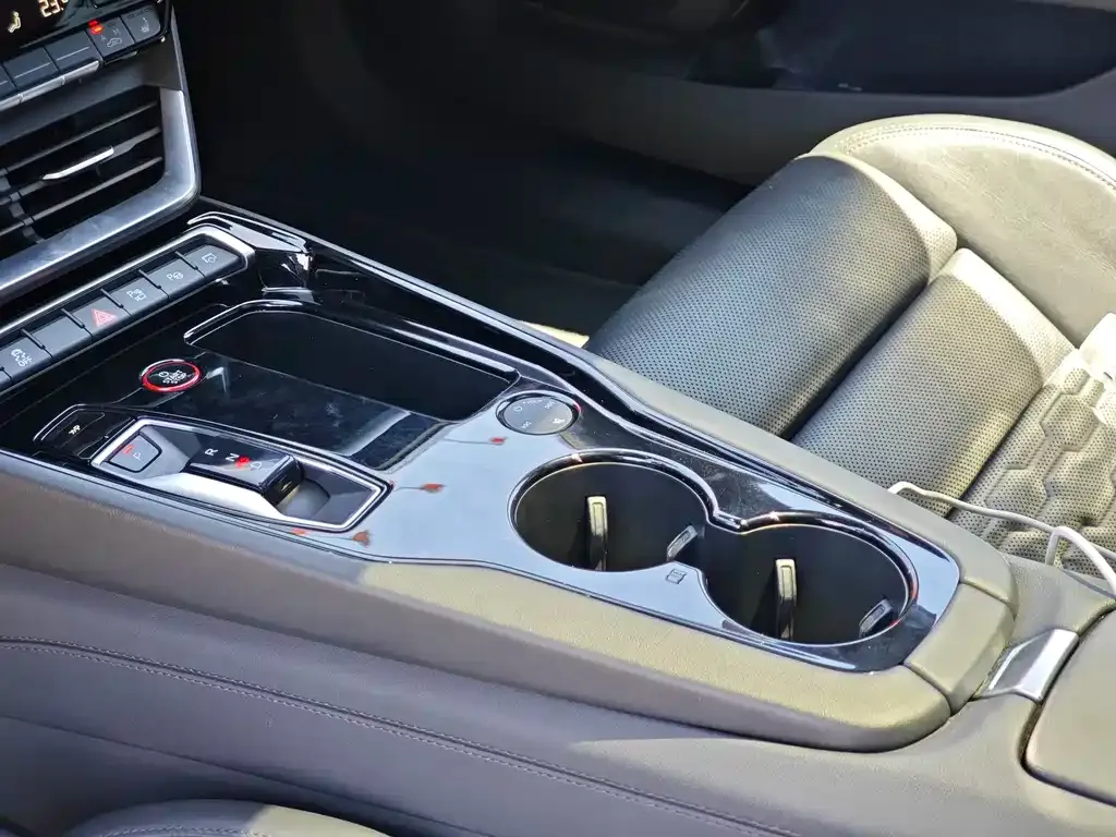 Audi e-tron GT 2024 из CN, фото 6