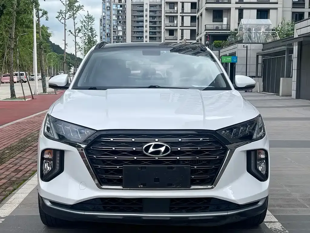 Hyundai Tucson — фото 5