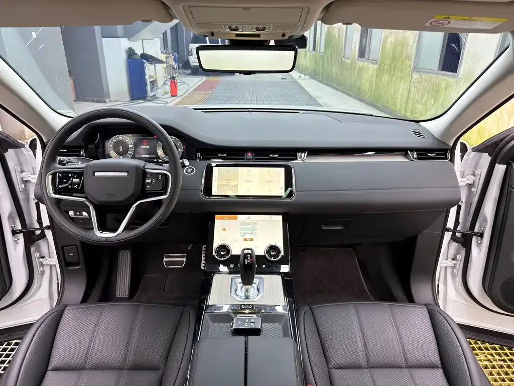Land Rover Evoque — фото 8