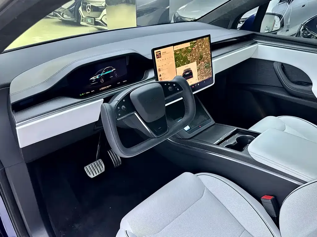 Tesla Model X 2023 из CN, фото 4