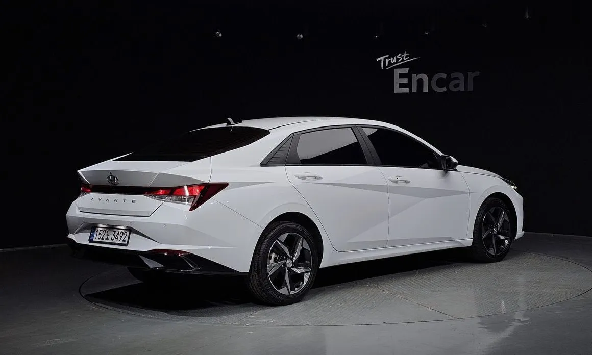 Hyundai AVANTE 2021 из KR, фото 7