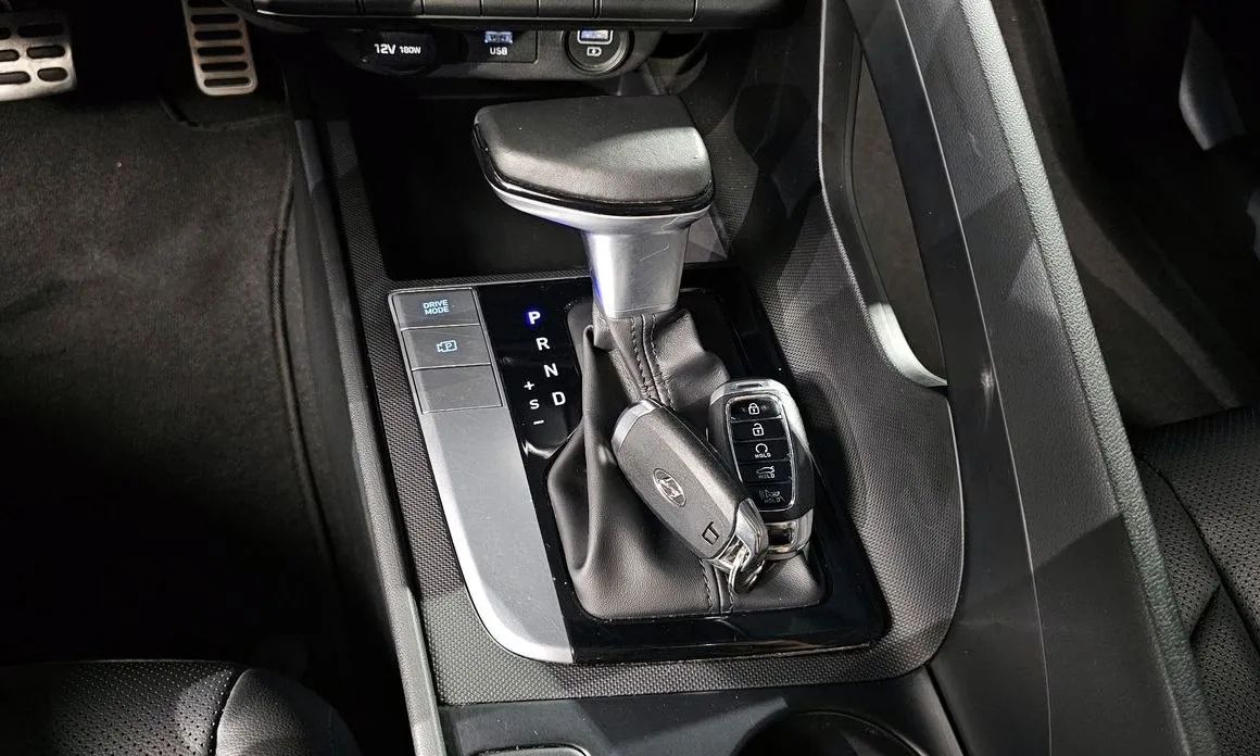 Hyundai AVANTE 2021 из KR, фото 9